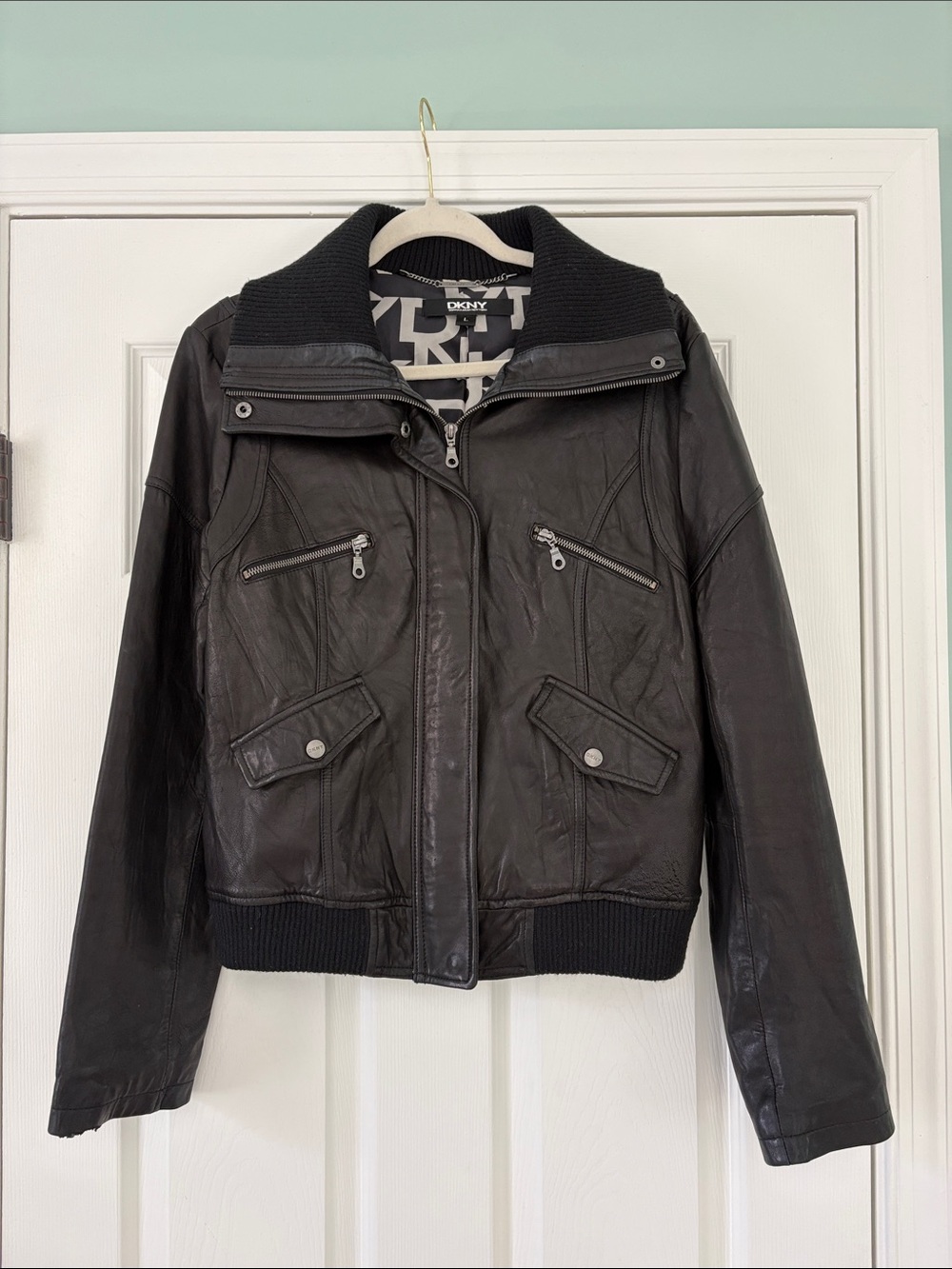 DKNY Black Leather Bomber Moto Jacket Knit Collar large.